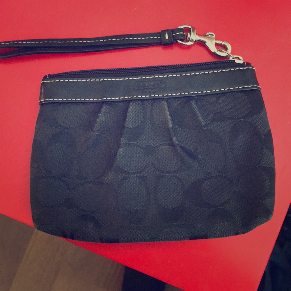 Cute authentic coach wristlet!